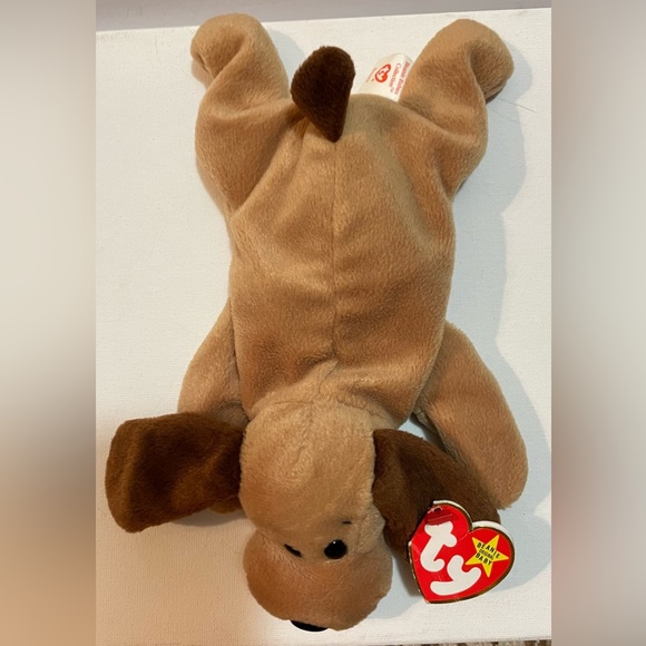TY Beanie Babies Bones The Dog PVC Retired Rare 4th gen tag
Birthday 1-18-94 - Picture 2 of 7